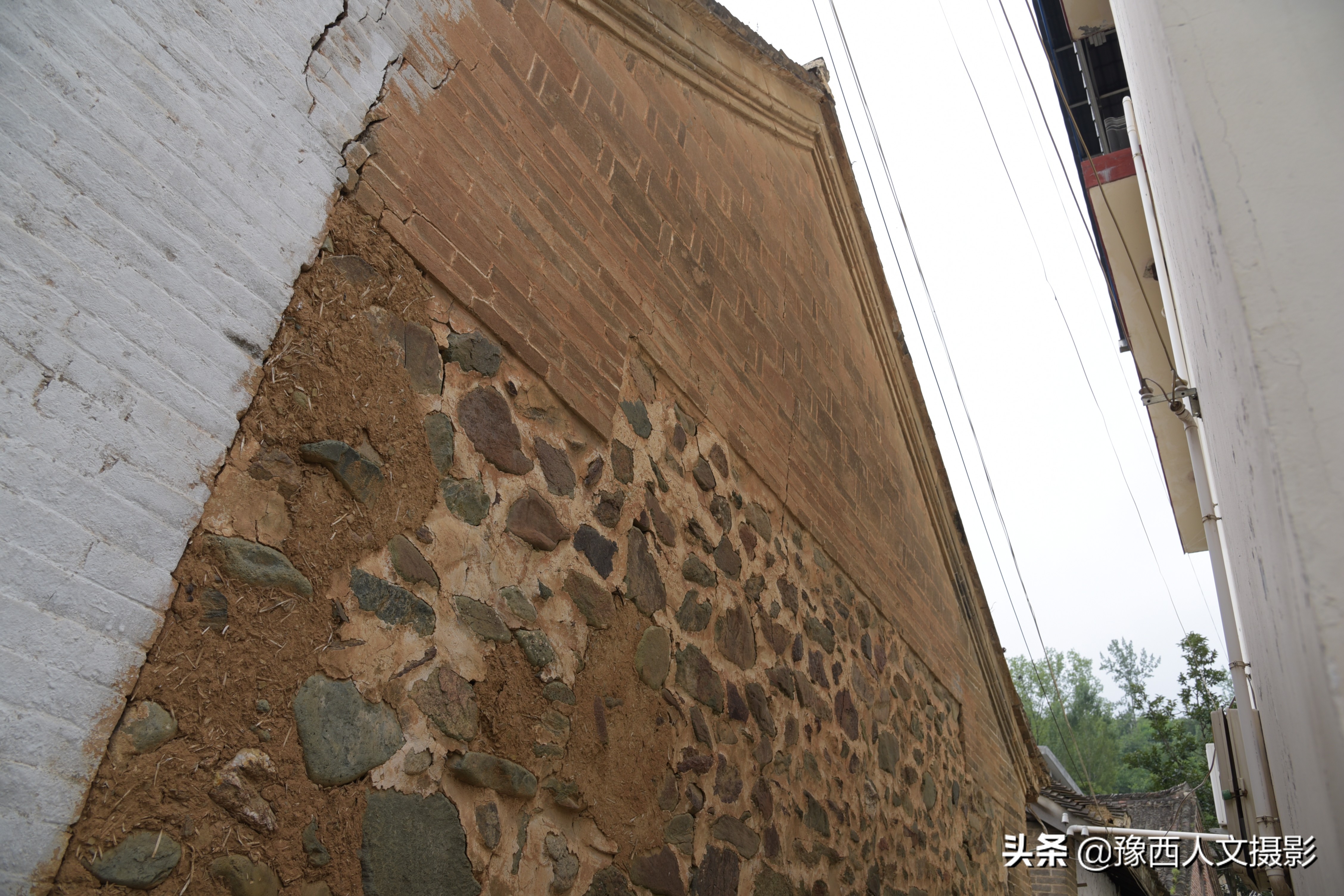 河南大叔供销社里卖货55年，一担两筐走遍全乡，商店模样70年没改