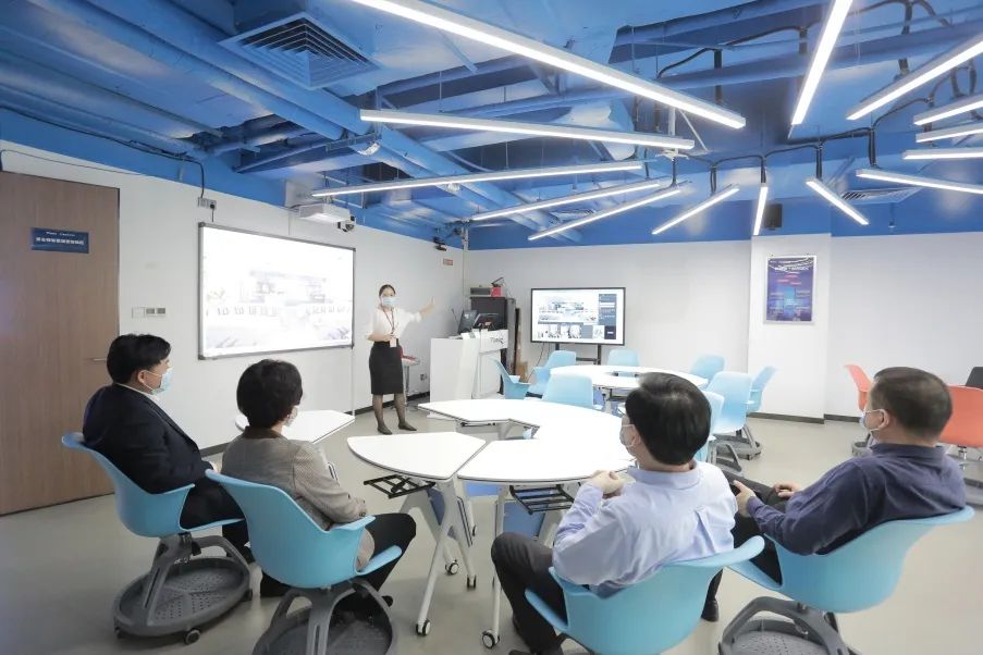 互联赋能,共促发展:坪山区副区长沈凌云一行莅临国*安泰**指导交流