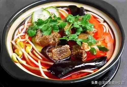 火锅鱿鱼炒鸡正宗做法,沂蒙山炒鸡火锅正宗做法