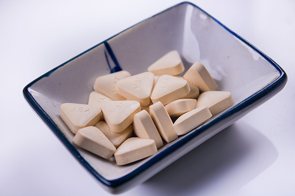 2块钱和200块钱的维生素的区别,2块钱的维生素c和100块的维生素c