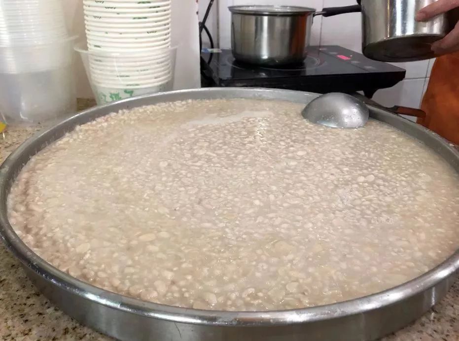 没事千万别去八市！厦门90后姑娘冒雨带着两百块来这里，结果...