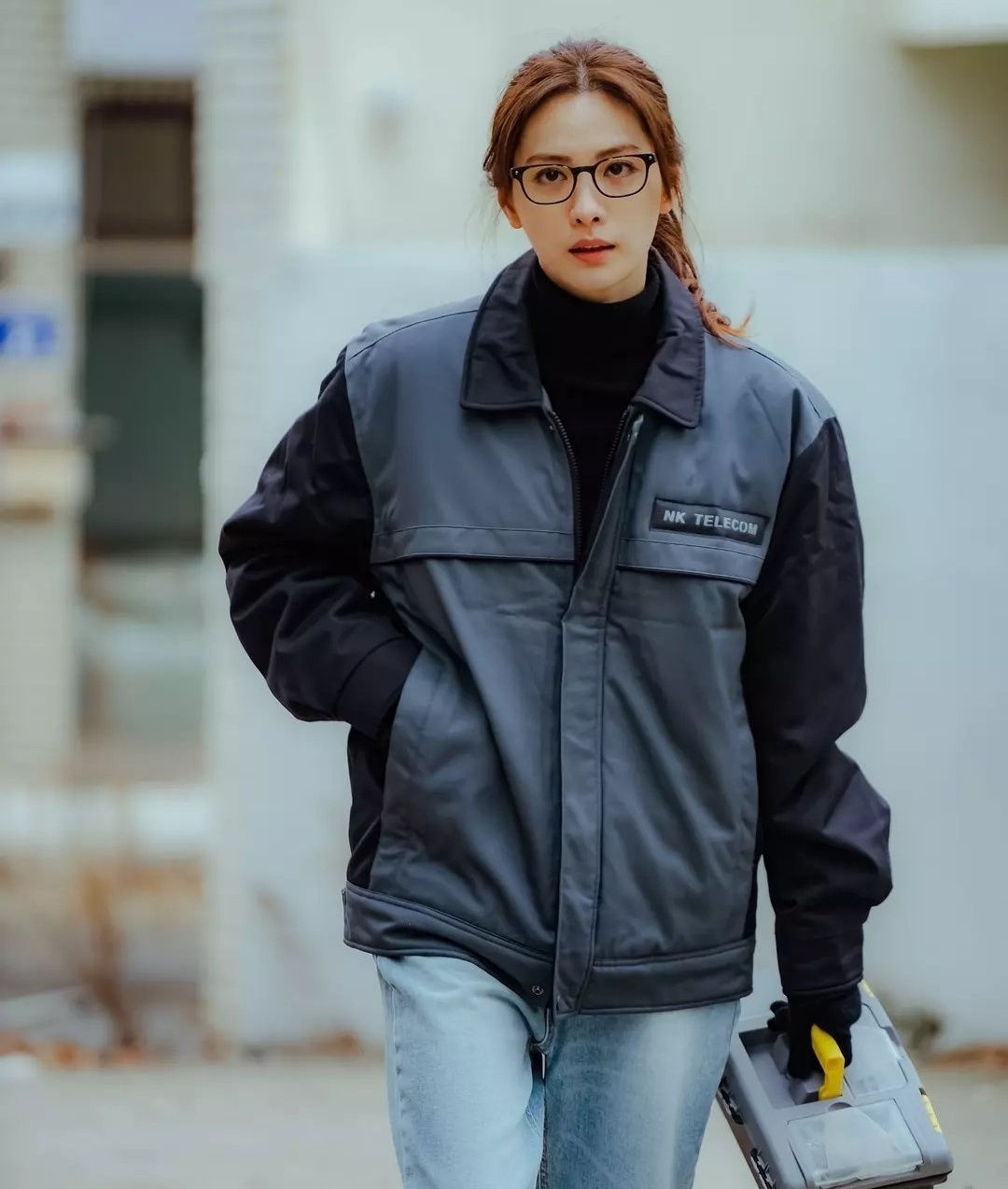 连续三年被评为亚洲第一美女,曾被评为韩国演艺圈第一美女