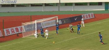 足球队出击视频,足球队进攻阵型