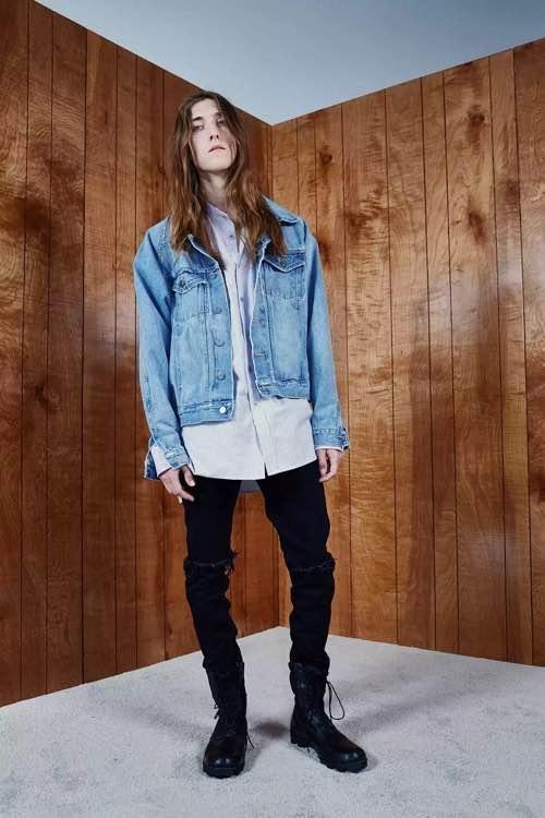 美国潮牌T恤,潮牌正品fearofgodessentials