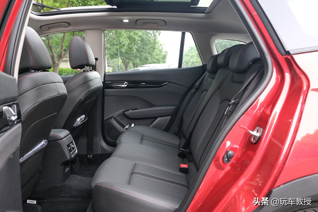 10万左右个性suv,10万左右的法系车suv