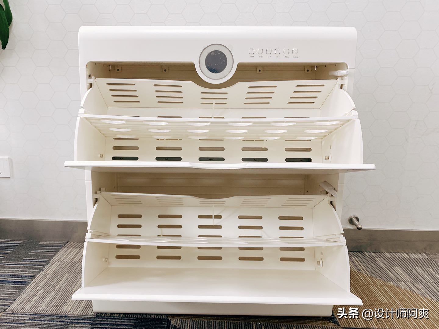 鞋柜除湿除臭机是不是智商税,鞋柜是不是智商税