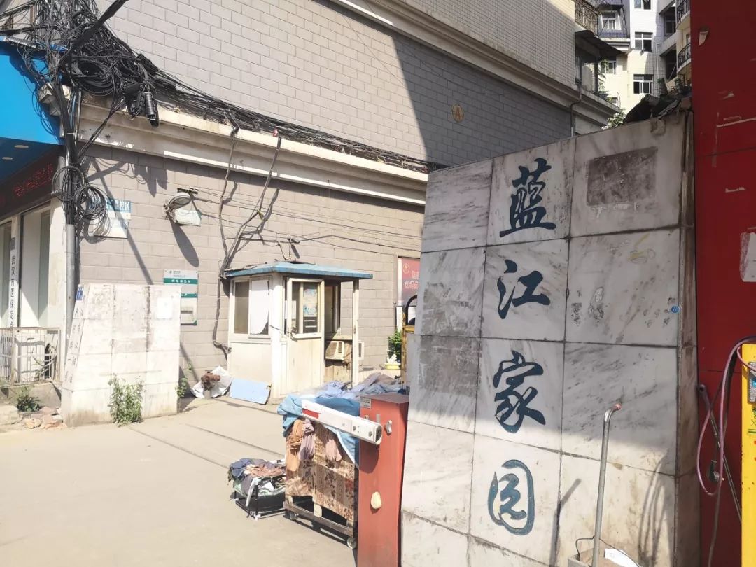 有钱住城市没钱住农村,农村没人居住的房子拆了赔多少钱