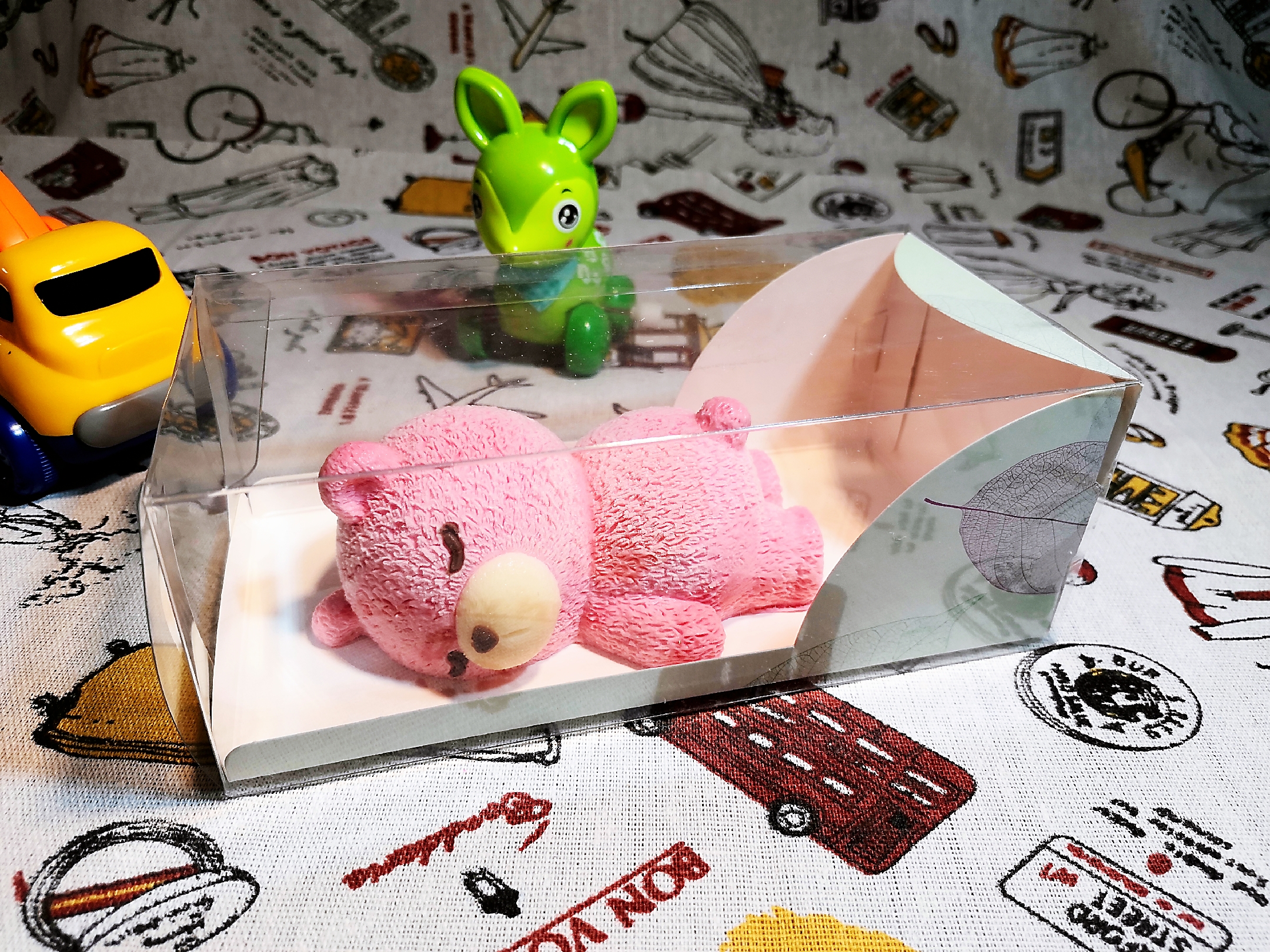 趴趴熊慕斯冰淇淋,趴趴熊慕斯蛋糕制作教程