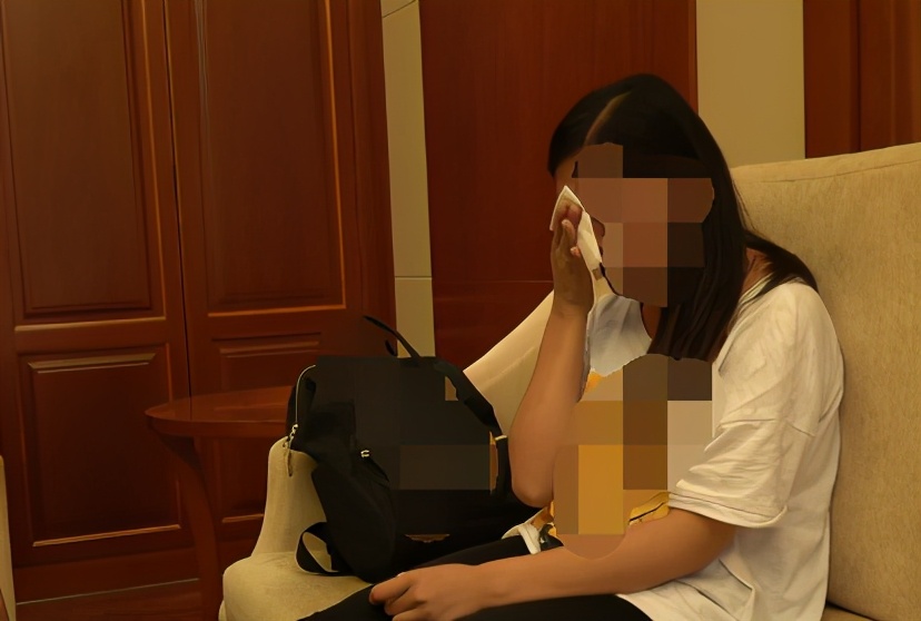 强奸多名“女弟子”,疯狂敛财:这些“活佛”的罪恶和身份,让你震惊