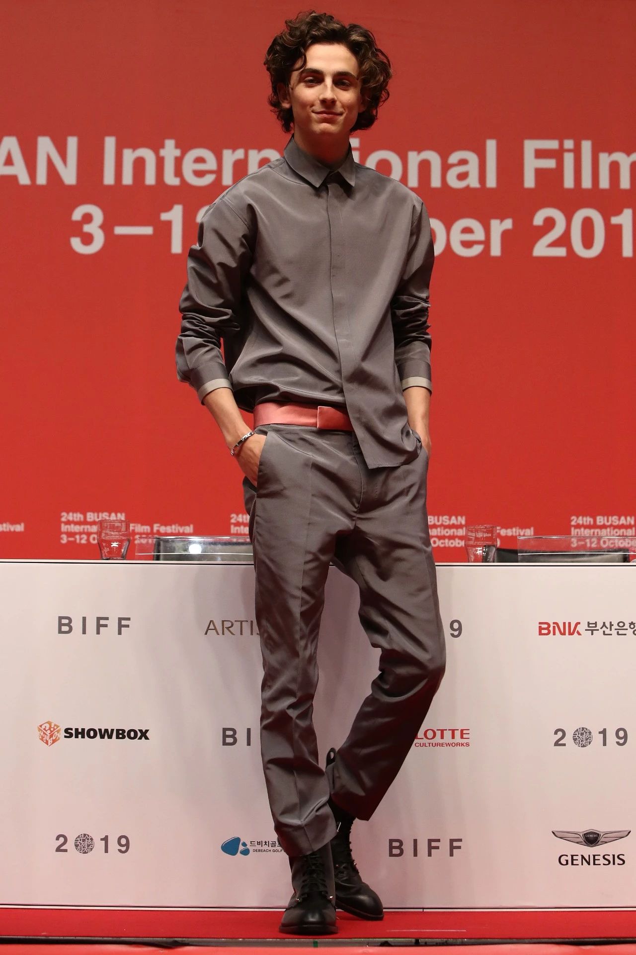 新晋全球首富,带货界最帅的男人