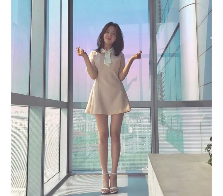 脸颊没肉是太瘦了么,韩国爱豆要瘦到多少斤