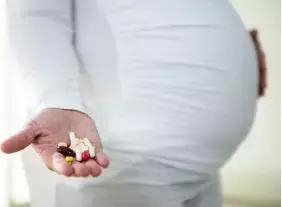 孕期叶酸要吃到什么时候最合适了,备孕前吃叶酸好还是怀孕吃叶酸好