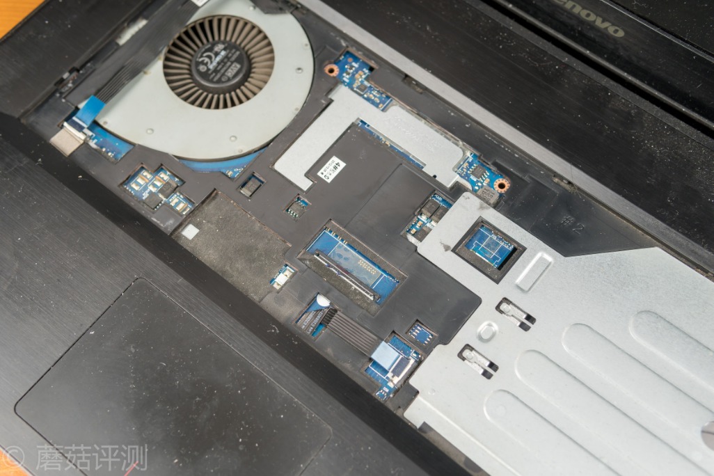 联想y400短轴,联想y400转轴很容易断