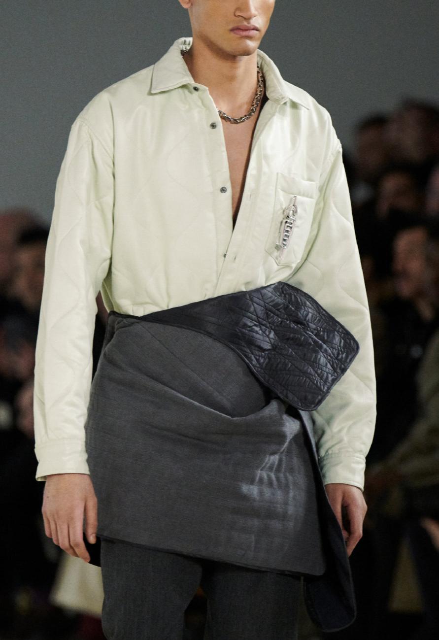 谁告诉你，Acne只是一个爆款“潮牌”？