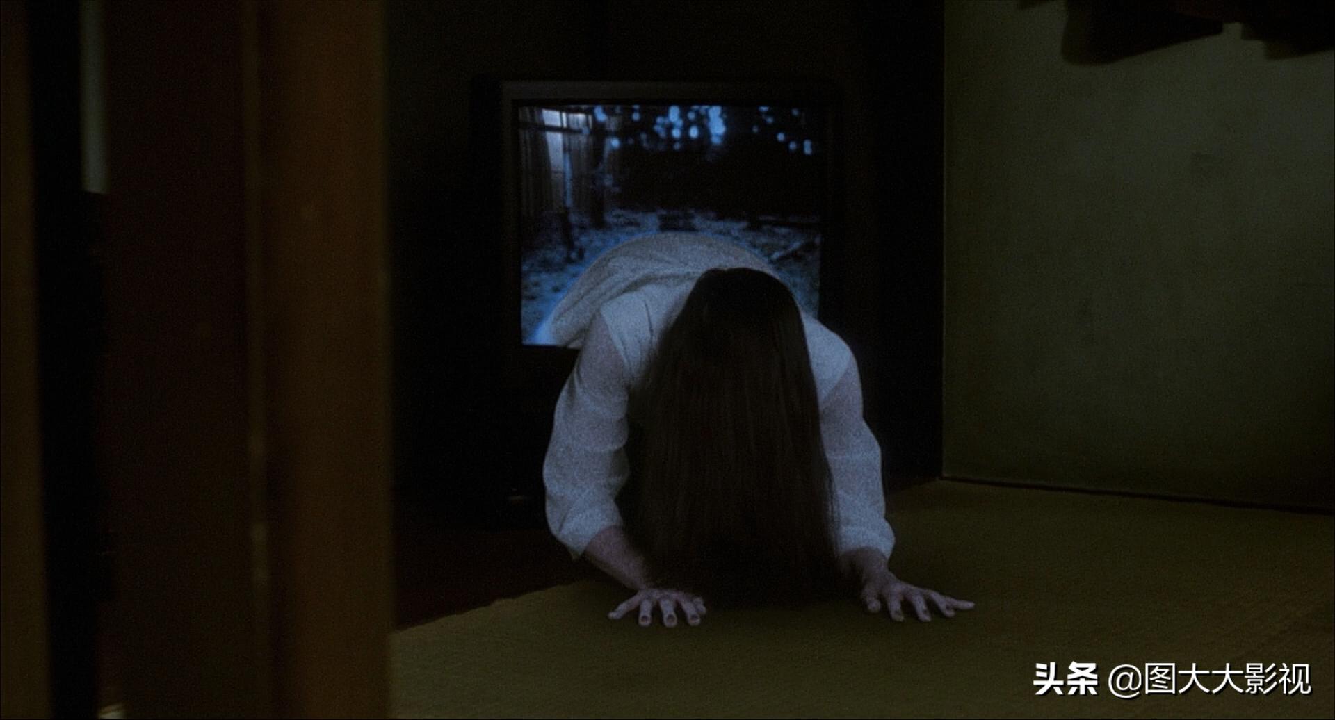 推荐恐怖电影，小时候闭着眼睛看完，80后的童年阴影