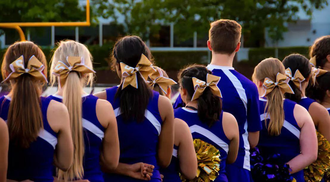 美国啦啦队健康身材,美国啦啦队员跳舞