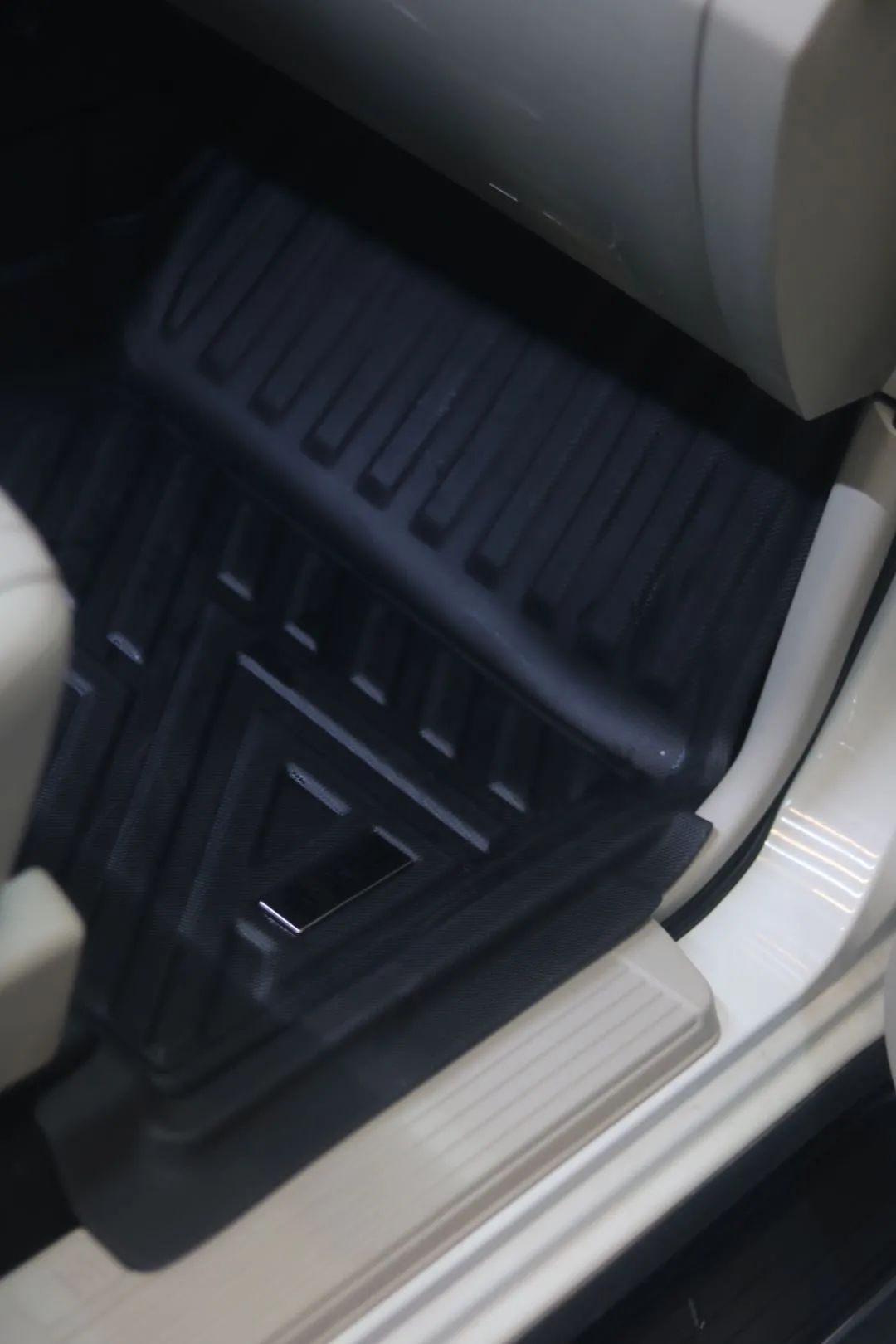 老车修复：翻新一辆破旧不堪的帕杰罗V93，还想再战十年工地