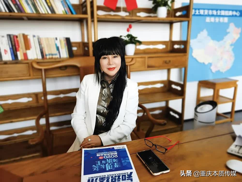 艺人王英,人物王英