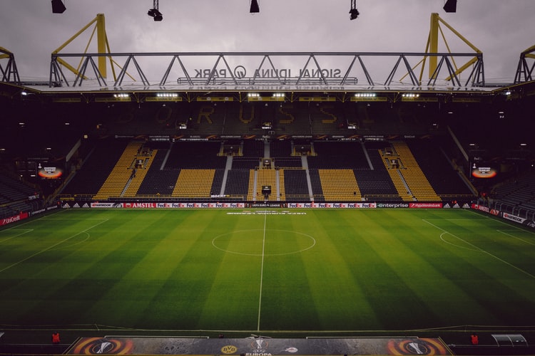 海拔最高的高尔夫球场,世界上十大特色球场