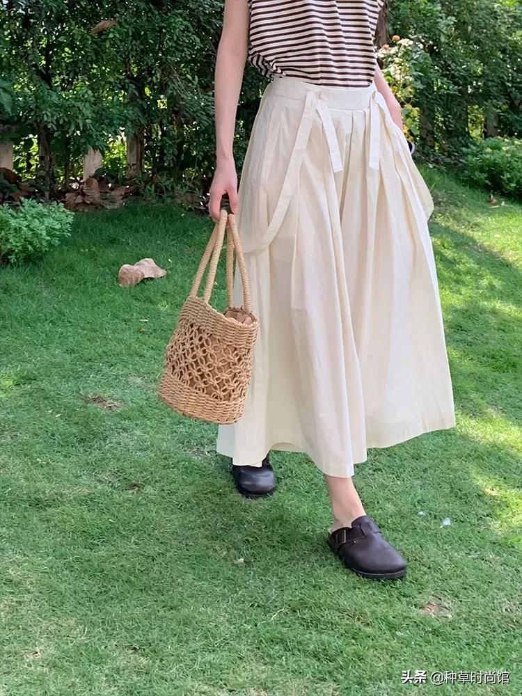 今年最流行的新款衣服夏装,最时尚最新潮的衣服夏装