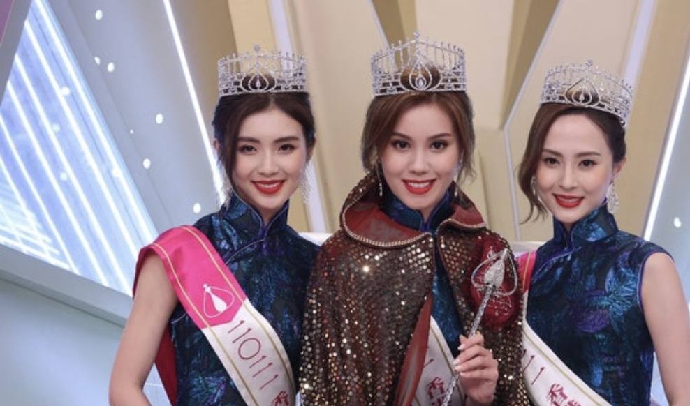 王祖蓝李亚男台庆,李亚男参加王祖蓝演唱会2016