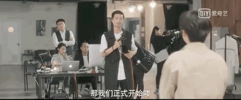 羞耻爆表！这男星演少女太上头，看得我藏在被窝连刷10集
