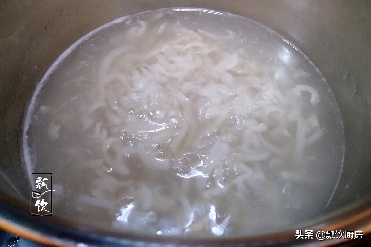 3元钱买猪肉,简单猪肉皮怎么熬皮冻