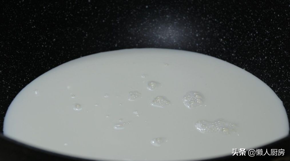 没有保温功能的电饭锅怎么做酸奶,电饭锅做酸奶制作方法及步骤如下