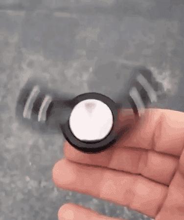 指尖陀螺多少个轴承,指尖陀螺轴承原理