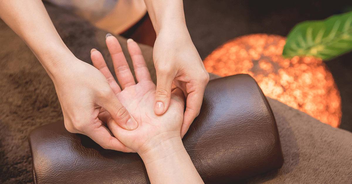 预防中风的穴位和中成药,中风手脚麻木无力取穴位教学