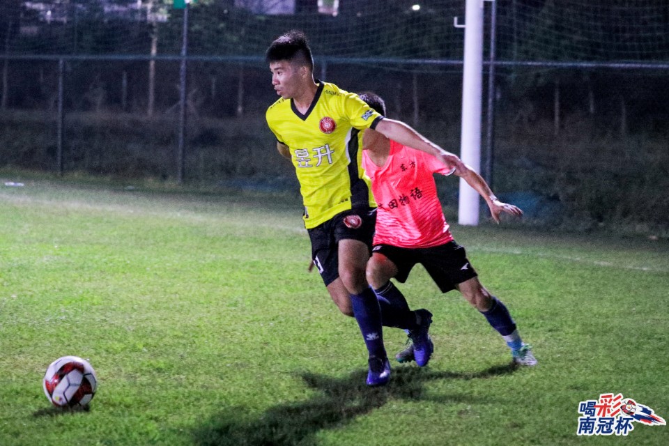 【南冠快讯】西樵安达昱升足球队再次杀入南冠四强