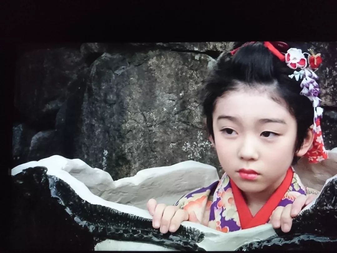 从软萌正太到美艳艺伎,日本天后松隆子的亲侄子收获无数姐姐粉!