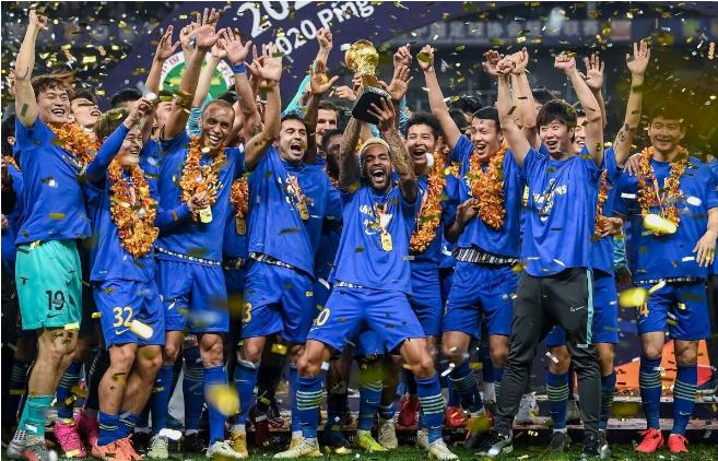 江苏足球迷的本末倒置：苏宁是实体、国之栋梁，足球只是娱乐