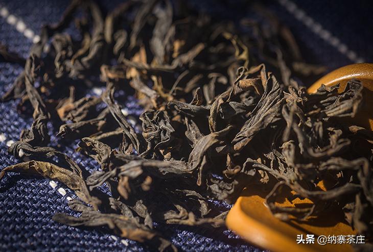 白桃乌龙为什么有桃子味,白桃乌龙和无极乌龙的区别