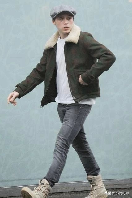 布鲁克林贝克汉姆白衬衫,布鲁克林贝克汉姆西装短裤