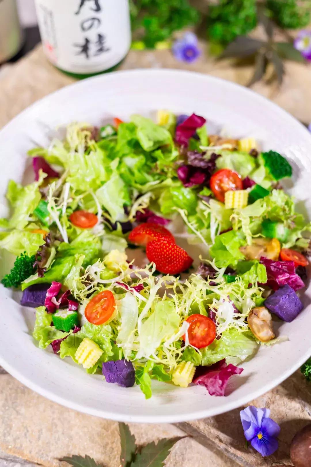 厦门超贵贵贵贵“保姆烤肉”！一口627元！借钱也要来吃……