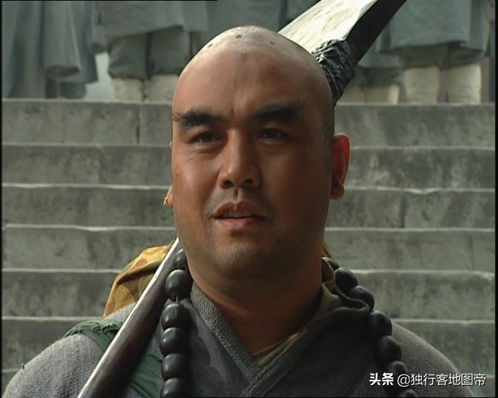 *世友许**在少林寺练武有多传奇？自创螳螂刀灭土匪