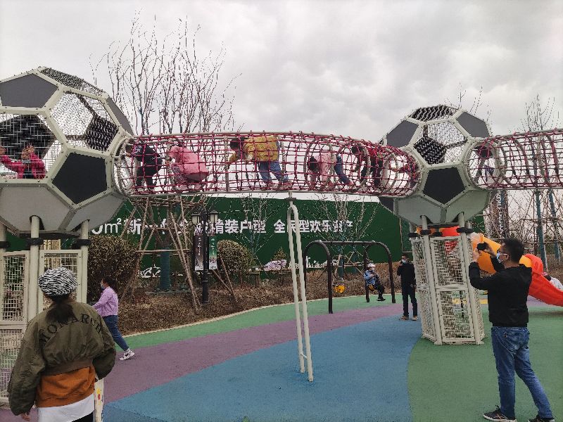 乌鲁木齐带娃娃去哪里玩比较好,乌鲁木齐周边带娃娃玩的地方