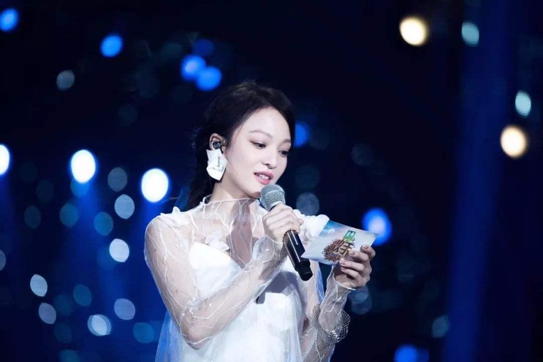 张韶涵父母事件是真的吗,张韶涵家庭事件真相