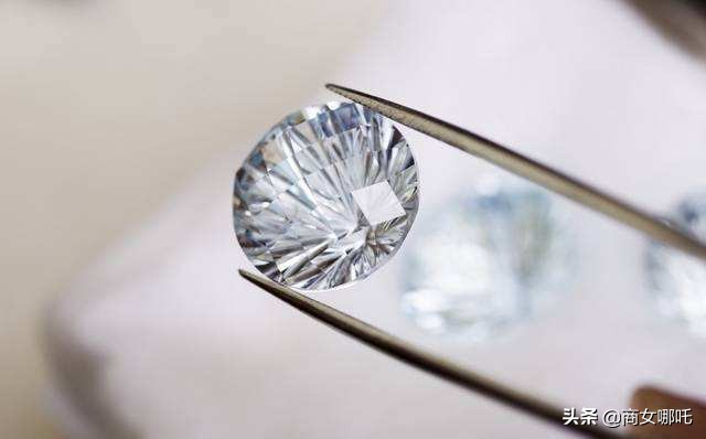 人造钻石天然钻石市场,人造钻石市场为什么火爆