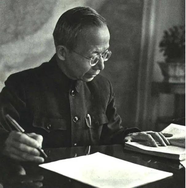 钱学森钱三强是什么关系,钱学森钱钟书钱三强是一家人吗