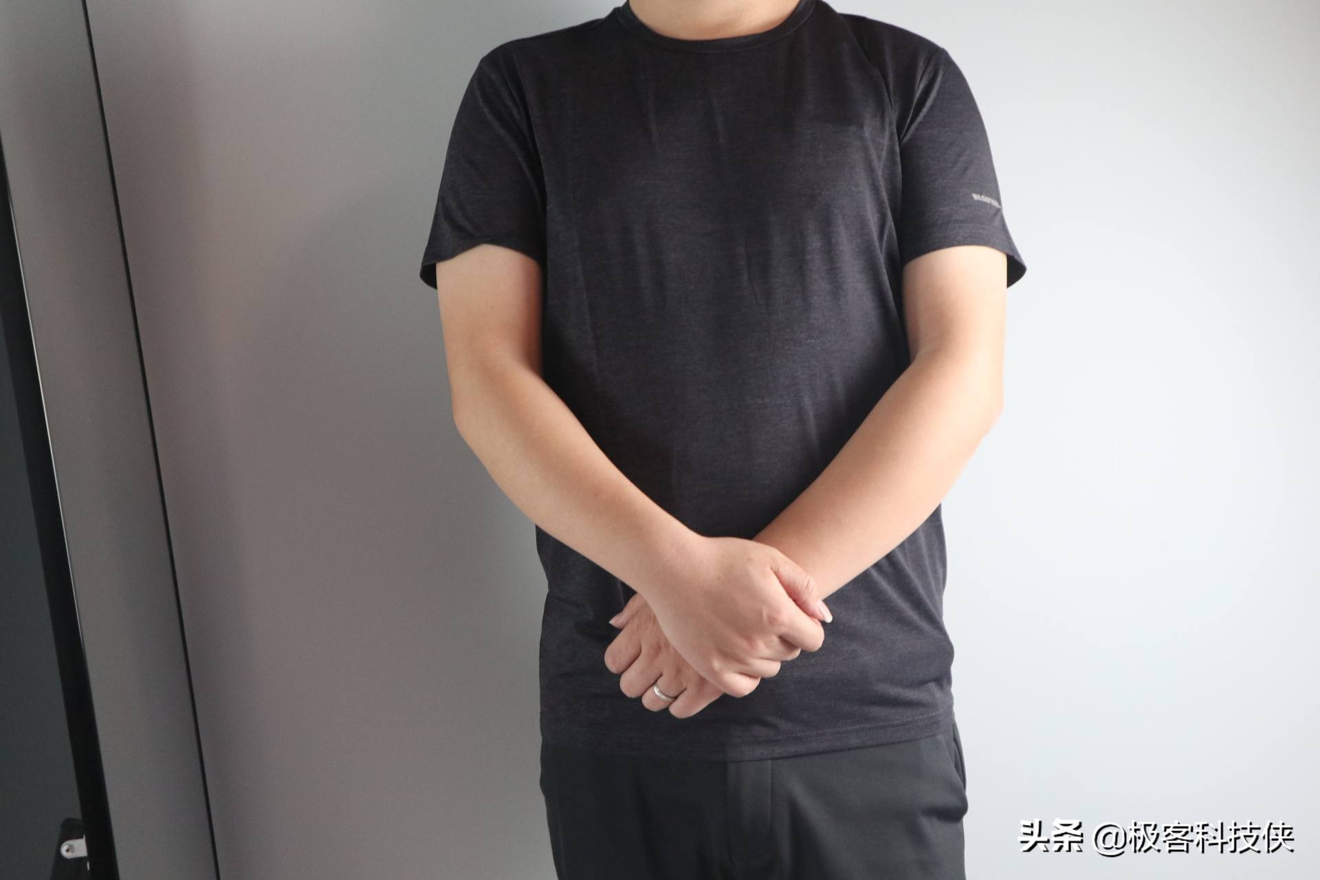 图途休闲运动上衣,图途短袖上衣