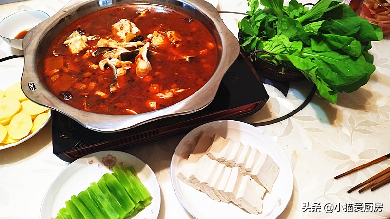 家常鱼火锅最简单的做法,家常鱼火锅简单做法大全图解视频