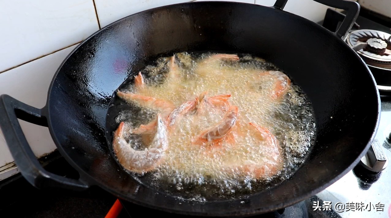 香酥椒盐大虾的做法,香酥椒盐土豆大虾