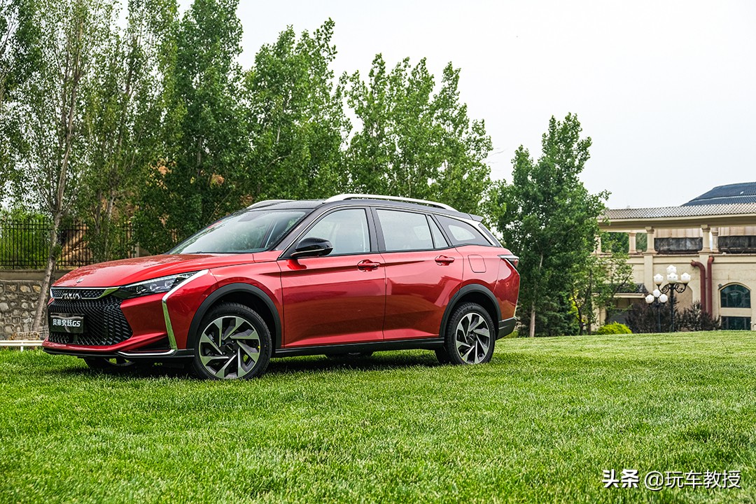 10万左右的法系车suv,10万以内的全新高颜值suv