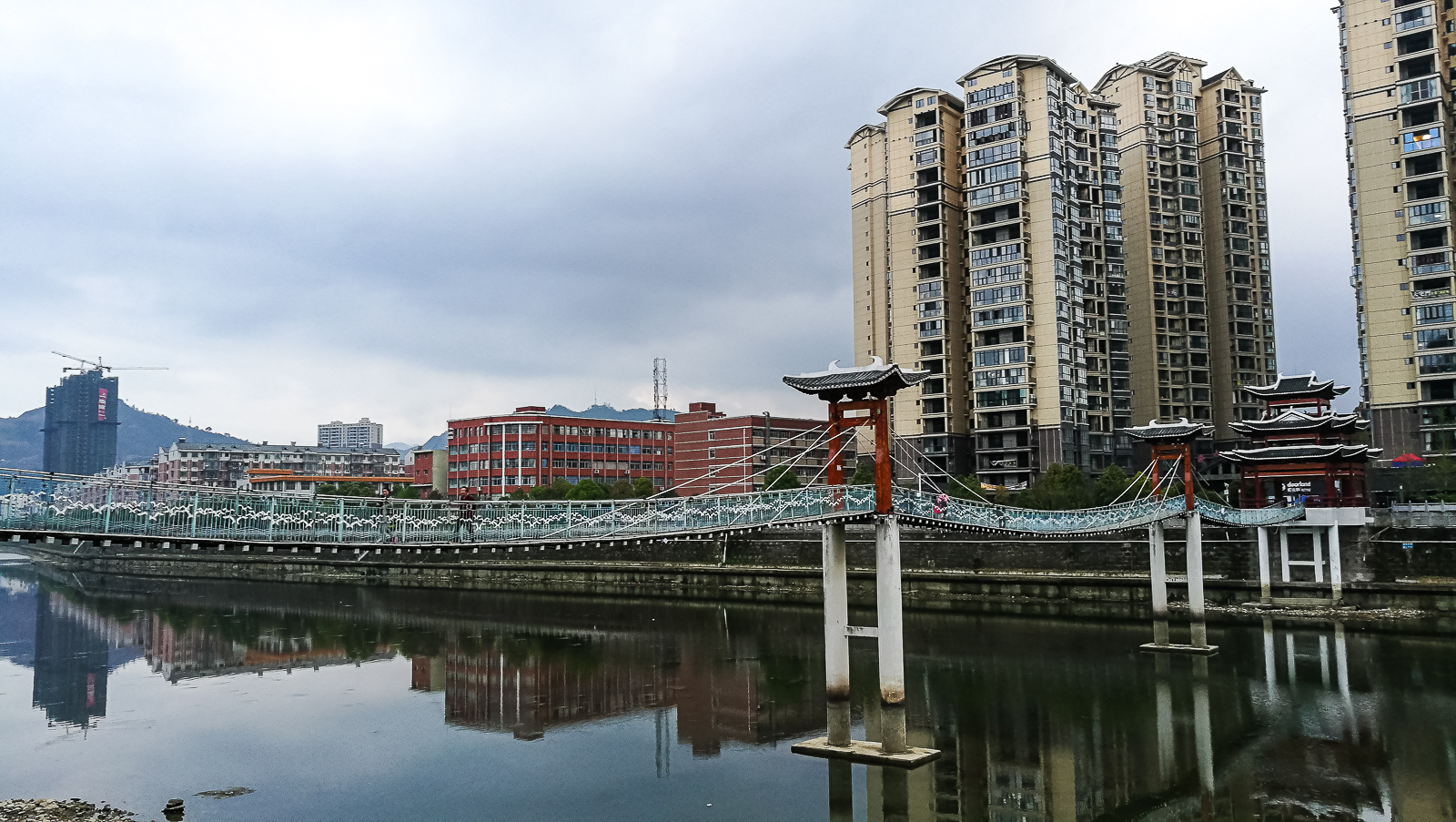 湘西千年芙蓉古镇,新晃县风雨桥