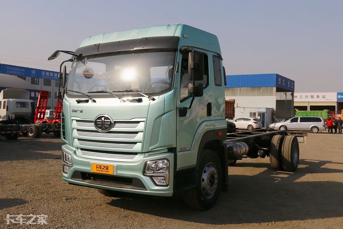 解放jk6载货车怎么样,解放j6新款4.2米厢货多少钱