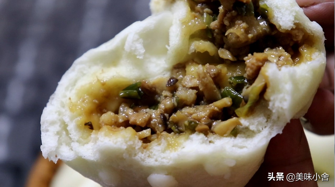 手把手教您在家蒸包子，3个小诀窍，包子又白又松软，零失败