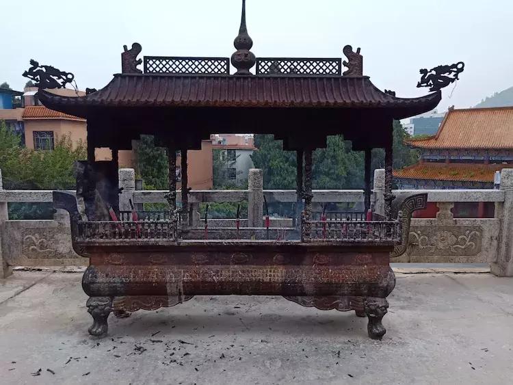 全州的湘山寺,夜幕下的南华寺