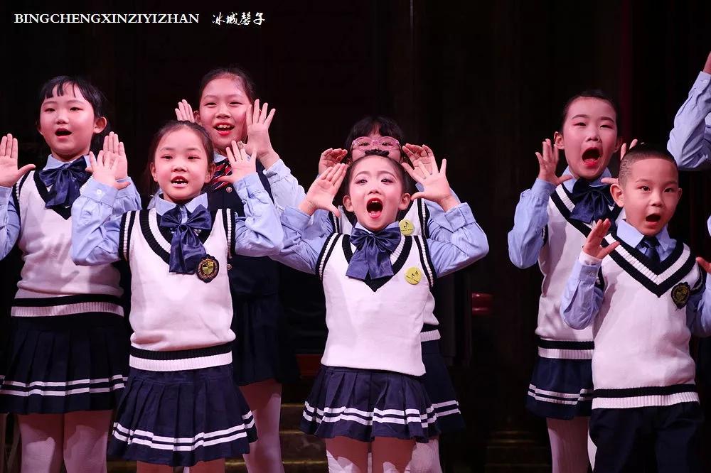 雅歌儿童合唱团，哈尔滨音乐舞台上的小星星